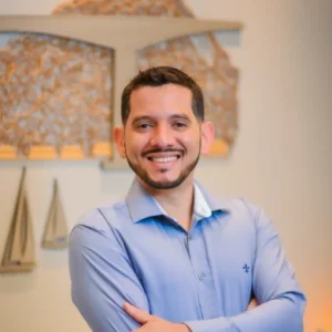 Background Johnny Dias